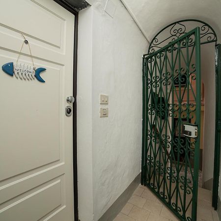 Апартаменты La Magnolia, Caressa De Mae Бордигера Экстерьер фото